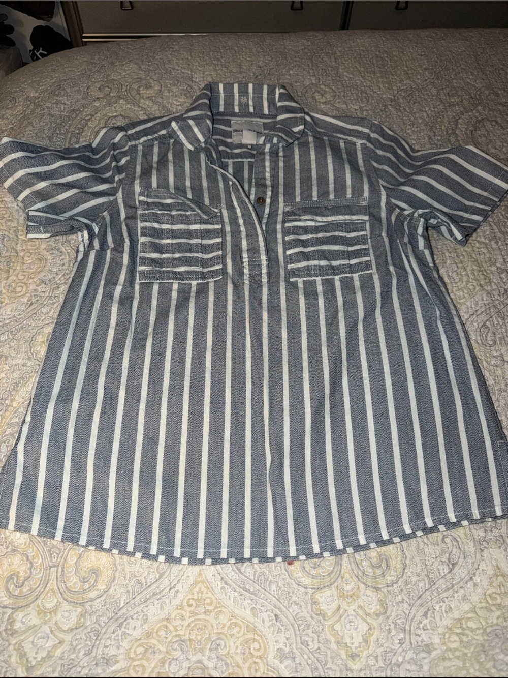 Tommy Bahama Blue & White Vertical Stripe Short-Sleeve Button-Down